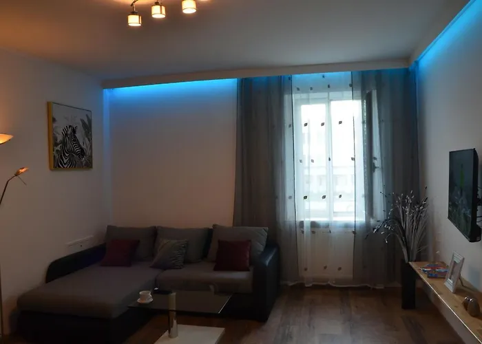 Vega - Free Parking - Self Checkin