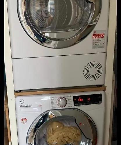 Vega - Free Parking - Self Checkin