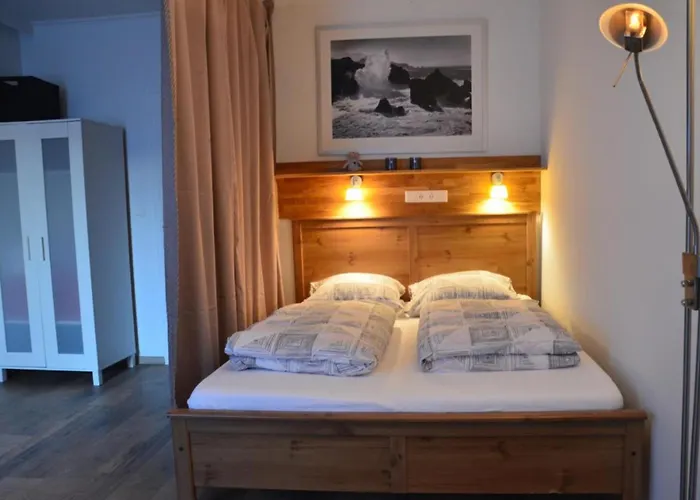 Vega - Free Parking - Self Checkin *